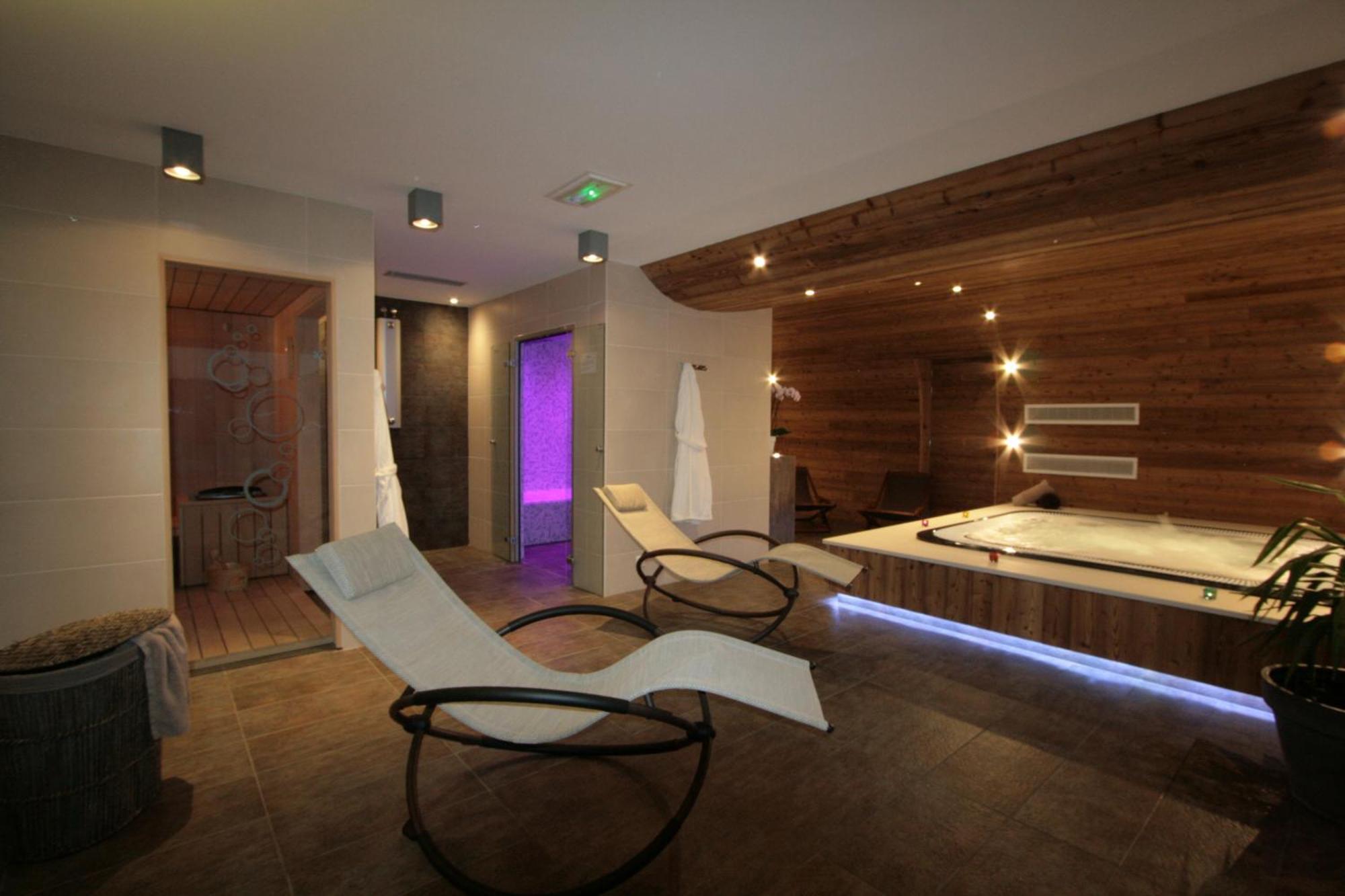 Logis Hotel&Spa Beau-Site Saint-Jean-de-Sixt Buitenkant foto