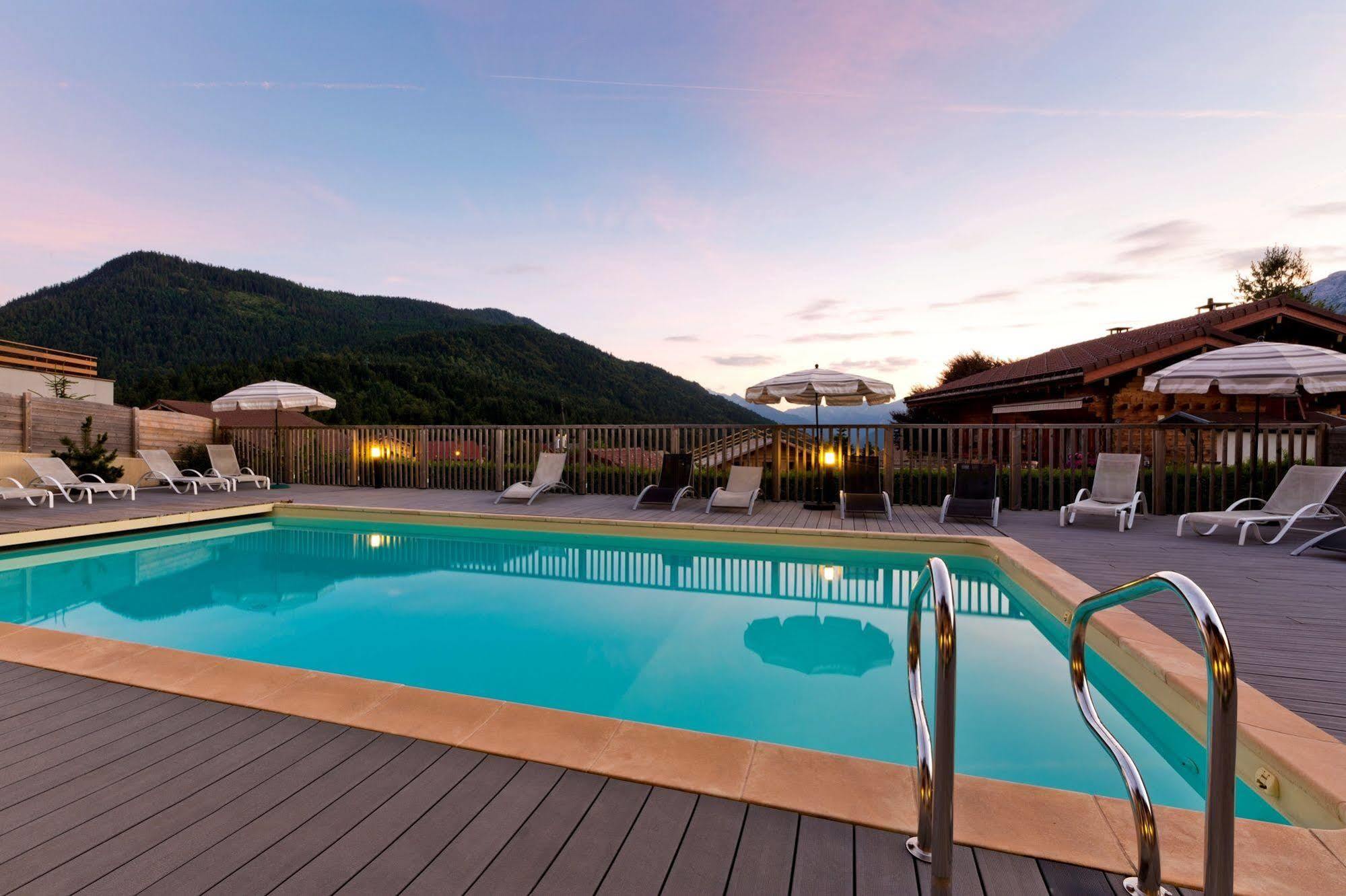 Logis Hotel&Spa Beau-Site Saint-Jean-de-Sixt Buitenkant foto